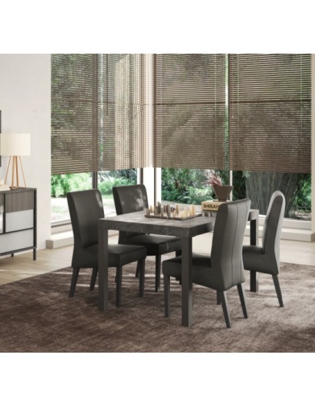 Tavolo con gambe in metallo Piombo cm 140 (Sedie escluse)