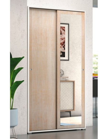 Armadio scorrevole con anta specchio.